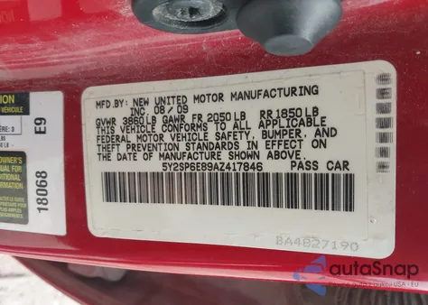 2010 Pontiac Vibe from USA, damaged, VIN 5Y2SP6E89AZ417846